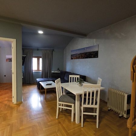 Aleksei Apartmani Белград Экстерьер фото